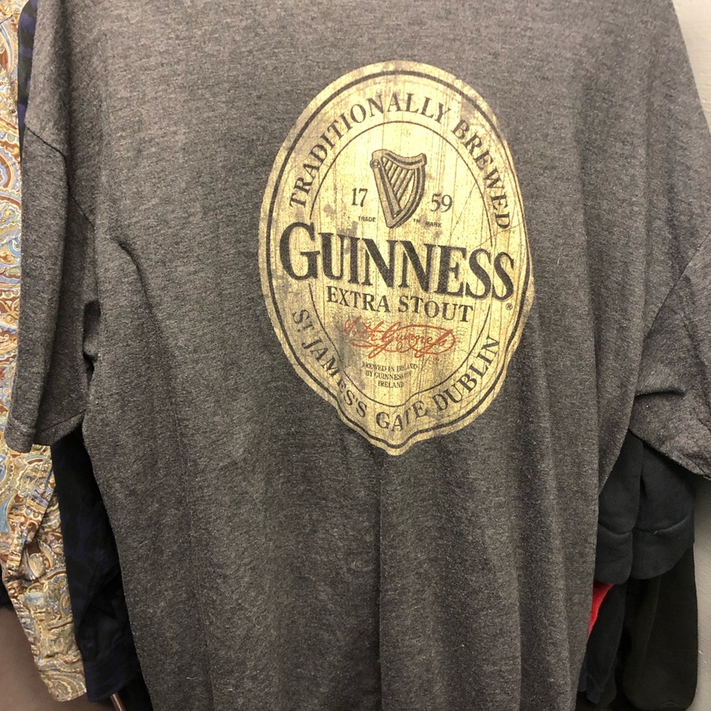 Men’s Guinness tshirt size XXL